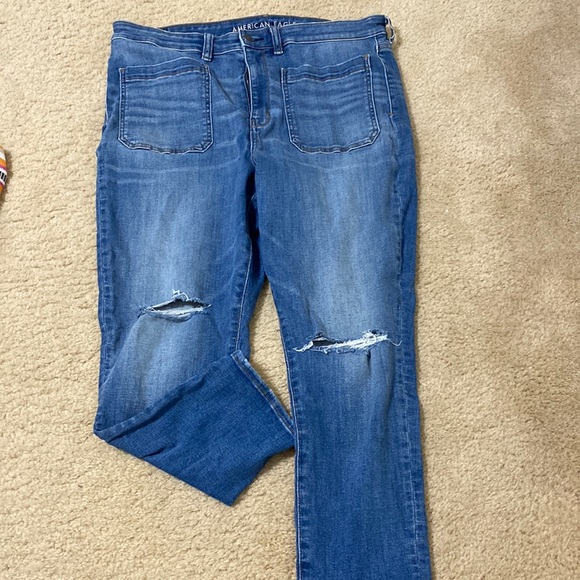 American Eagle Outfitters Denim - American Eagle Jeans. Next Level Stretch, size 18 Short